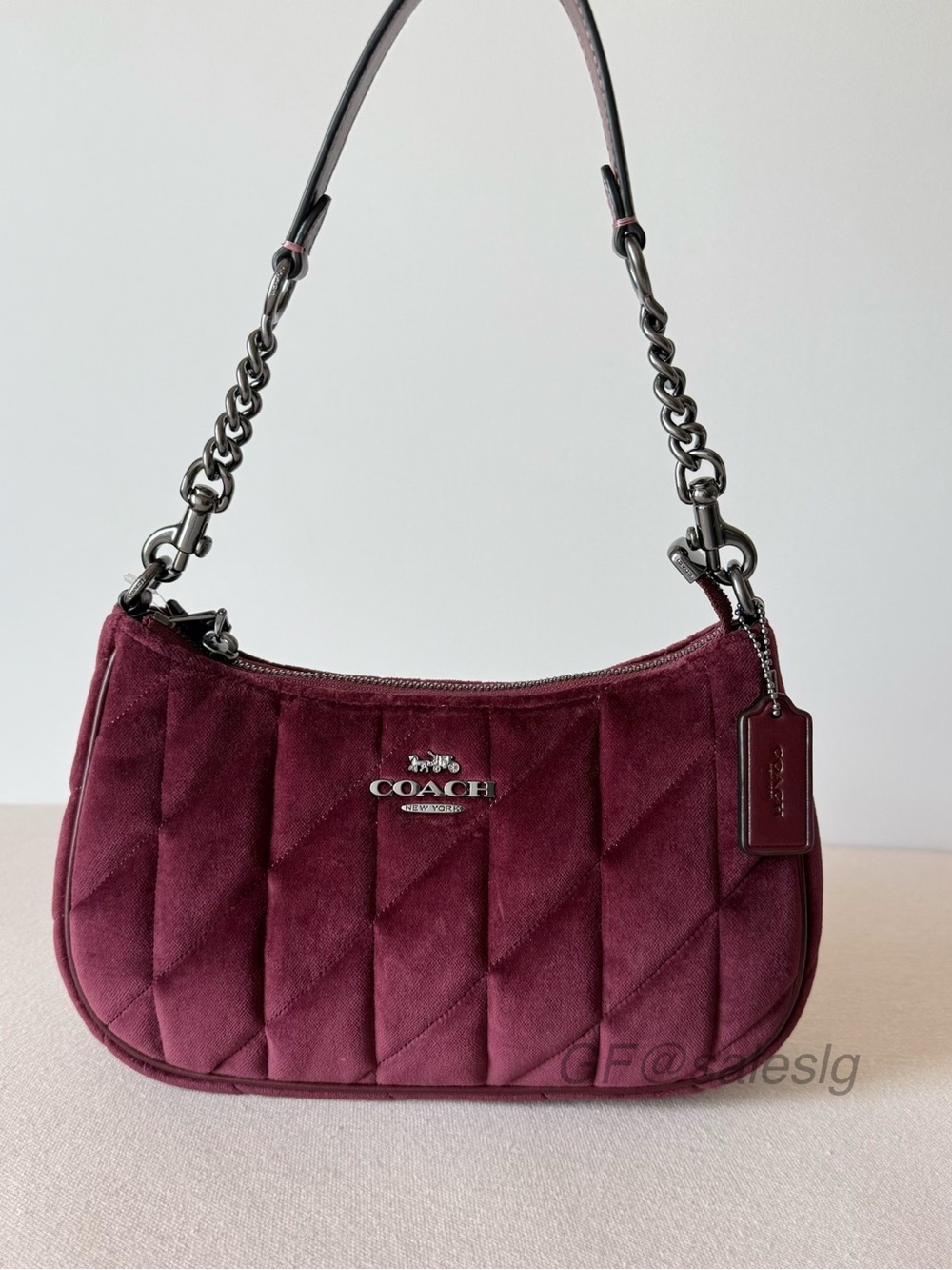 NWT Coach Teri Shoulder bag Quilted Velvet Crossbody Burgundy Gunmetal CCW70